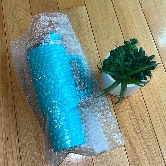 Blue 40 oz cup - Picture 4 of 4